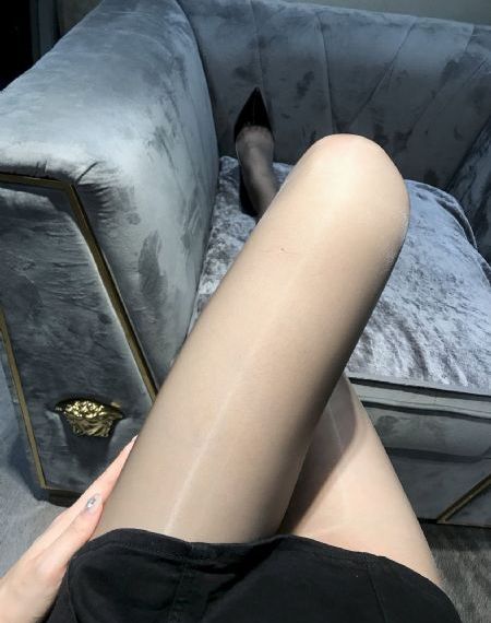 在电车内揉她的双乳动漫_1080完整在线观看
