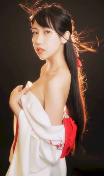 国产女合集第六部第3集_蓝光免费观看